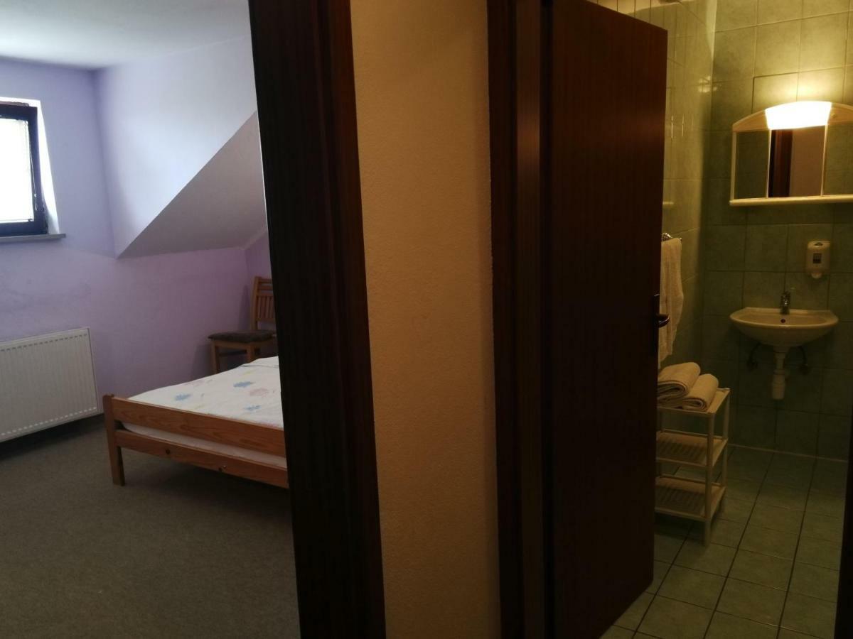 Kavana I Sobe Monika Hotel Grabrovnik Buitenkant foto