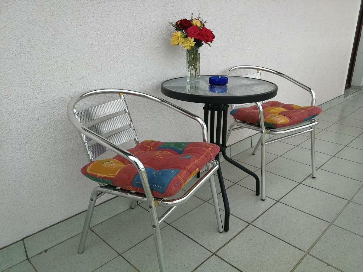 Kavana I Sobe Monika Hotel Grabrovnik Buitenkant foto